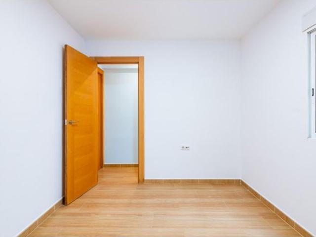 Piso en venta en La Paz, l'Horta Sud