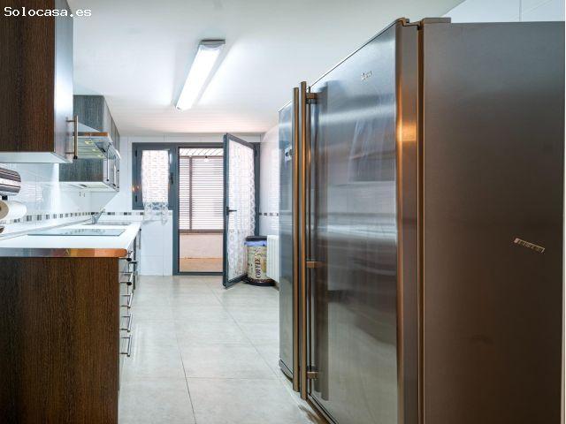 Piso en venta en Valdeluz, Yebes