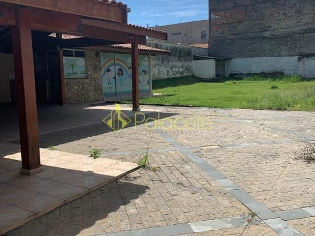 Casa venda em Região Imediata de Taubaté-Pindamonhangaba, Região Metropolitana do Vale do Paraíba e Litoral Norte