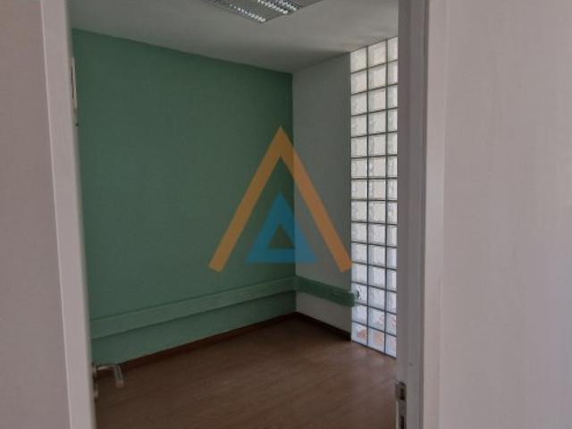 Escritório alugar em Santa Maria Da Feira, Aveiro