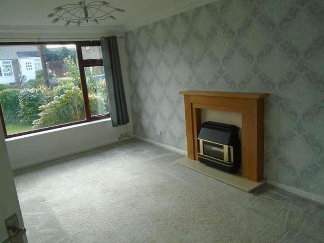 House for rent in Woodhouse, Brighouse