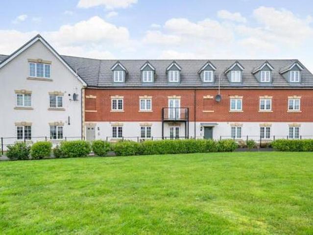 House for rent in Great Faringdon, Dromore