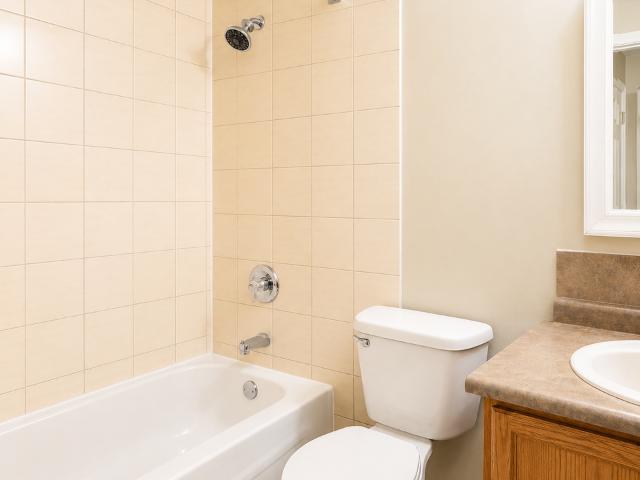 Apartment for rent in Wedgewood, Alberta