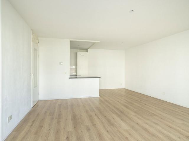 Appartement te huur in De Omval, Amsterdam