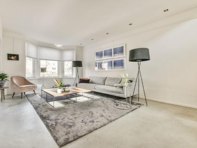 Appartement te huur in Zuid, Amsterdam