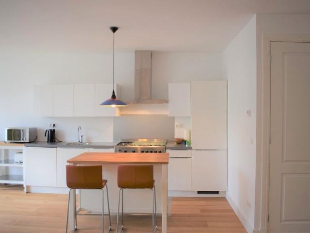 Appartement te huur in Zuid, Amsterdam