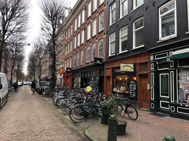 Appartement te huur in Zuid, Amsterdam