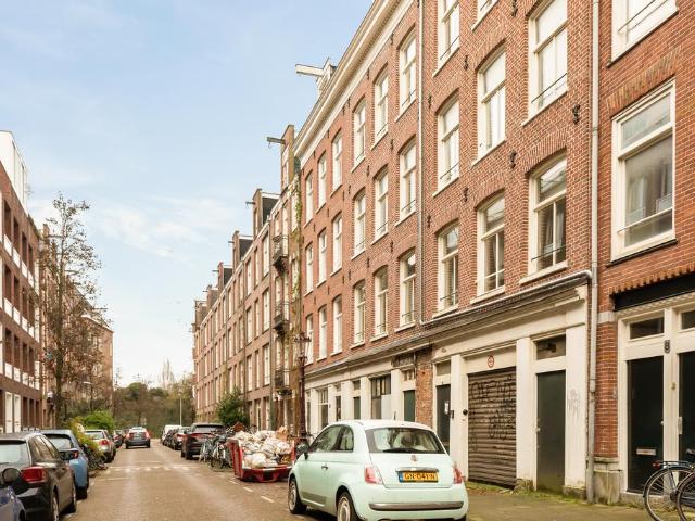 Appartement te huur in Oost, Amsterdam
