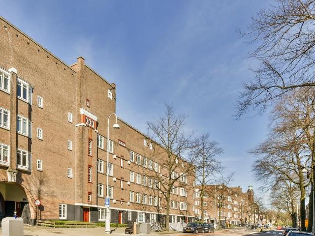 Appartement te huur in Zuid, Amsterdam