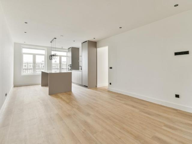 Appartement te huur in De Baarsjes, Amsterdam