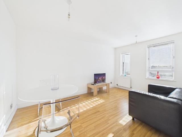 Apartment for rent in London Yard, Isle Of Dogs