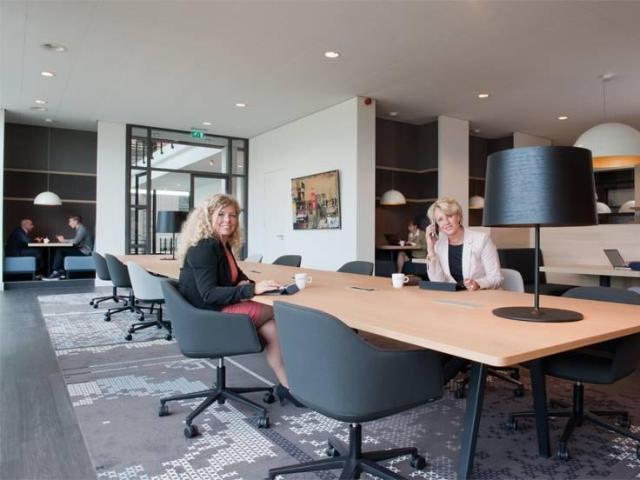 Bedrijfspand te huur in Nieuw-West, Amsterdam