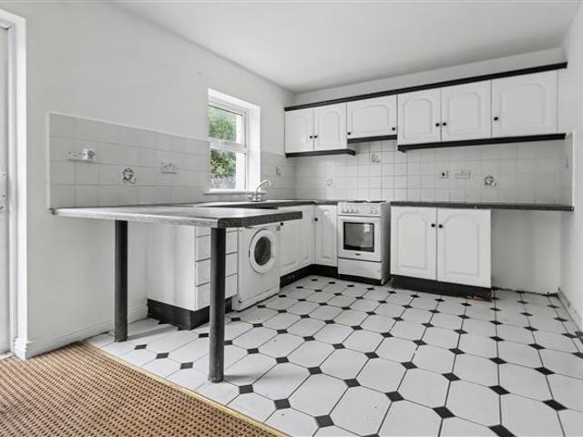 Terraced House for sale in Mayo, Connacht
