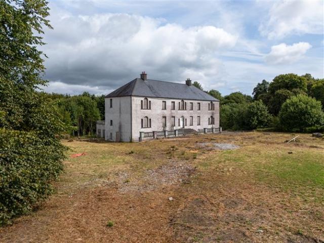 Terraced House for sale in Birr, County Offaly