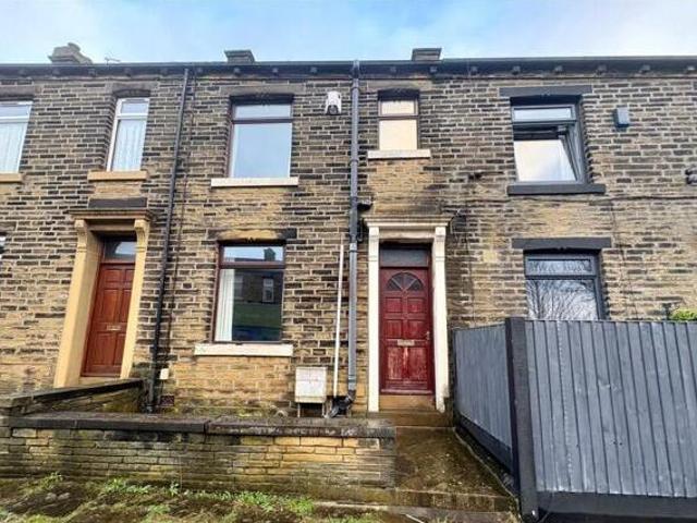 House for sale in Ovenden, Halifax