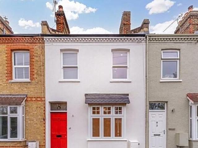 House for rent in Lyons, Greater London