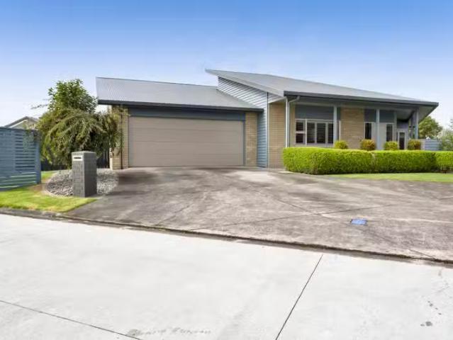 House for sale in Taranaki