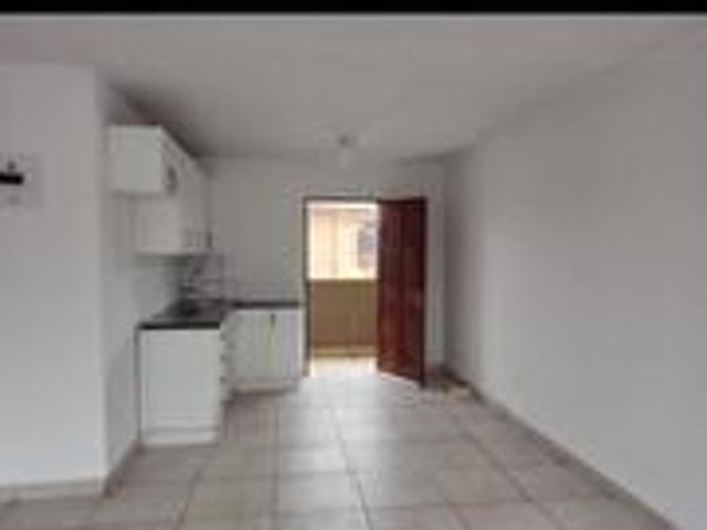 Apartment for rent in Katlehong, City of Ekurhuleni Metropolitan Municipality