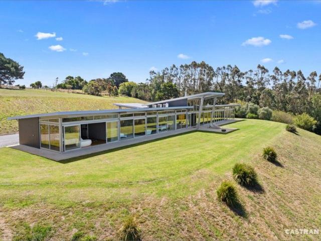 Cottage for sale in Foster, Victoria