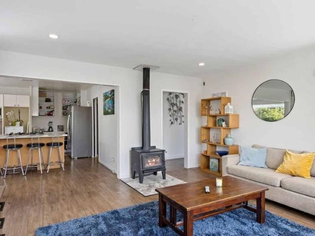 House for rent in Chaslands, Canterbury