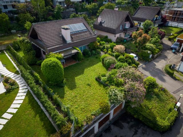 Einfamilienhaus kaufen in Uster, Zürich
