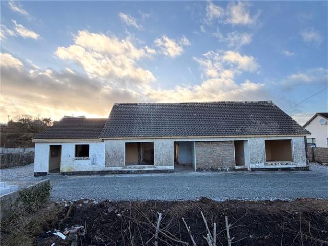 Detached House for sale in Carraroe, Connacht