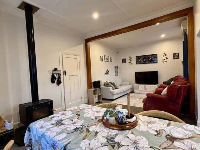 House for rent in Otakou