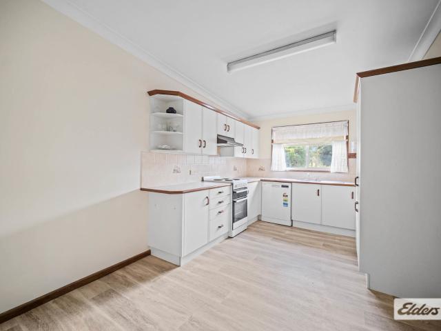 Cottage for sale in Cedar Party, New South Wales