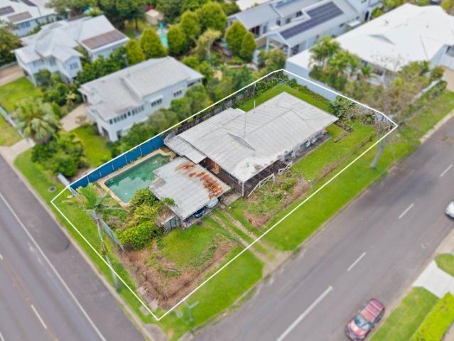 House for sale in Edge Hill, Cairns