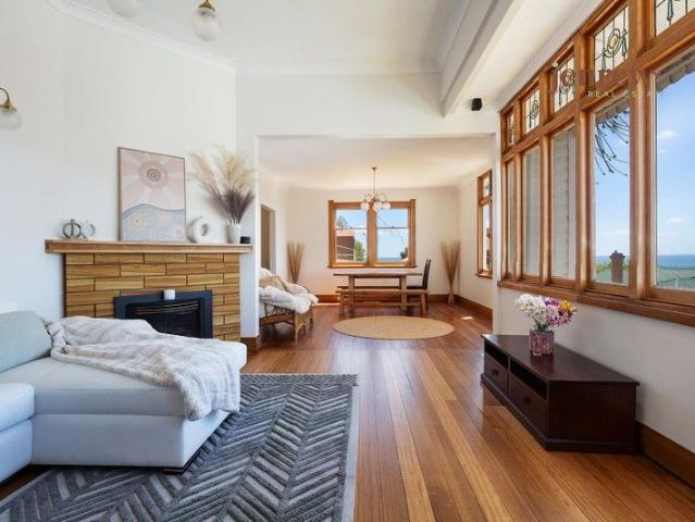 Townhouse for sale in Burnie, Tasmania