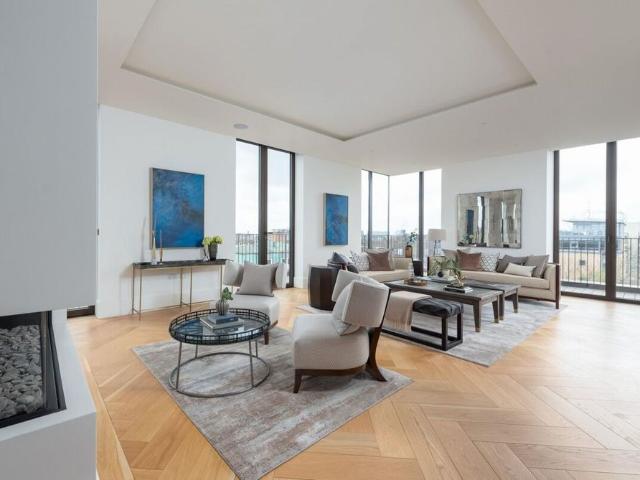 Apartment for rent in St. John's Wood, Greater London