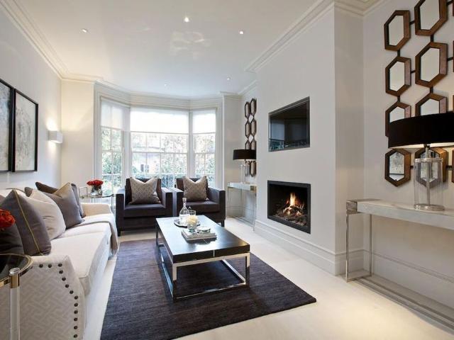 Townhouse for rent in Belgravia, Greater London