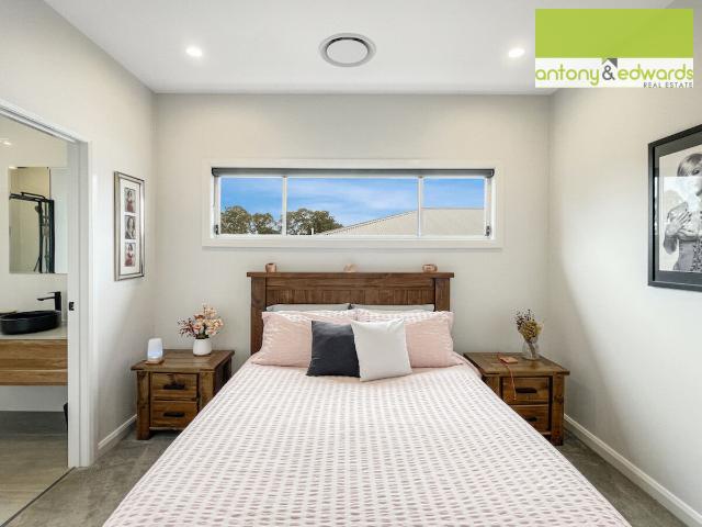 Duplex for sale in Goulburn