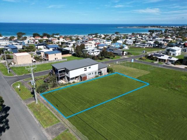 Land for sale in Apollo Bay, Victoria