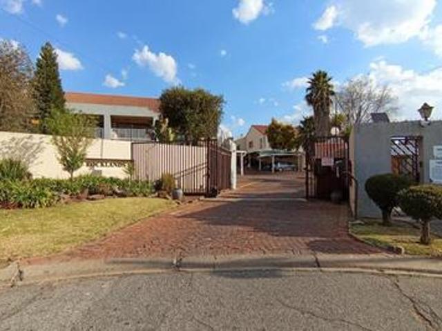 Apartment for sale in Vosloorus, Gauteng