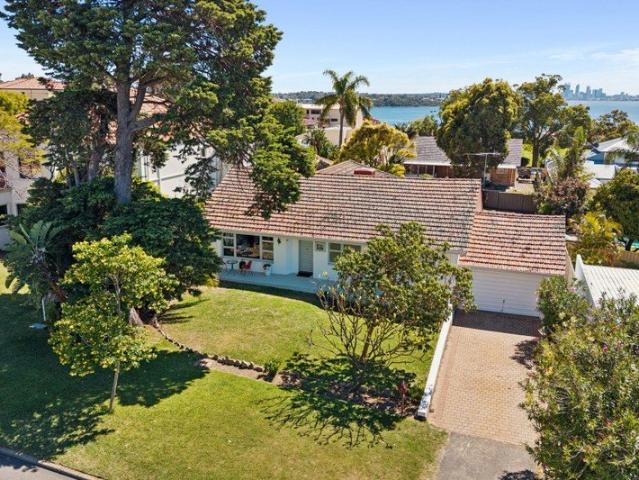 House for sale in Attadale, City of Melville