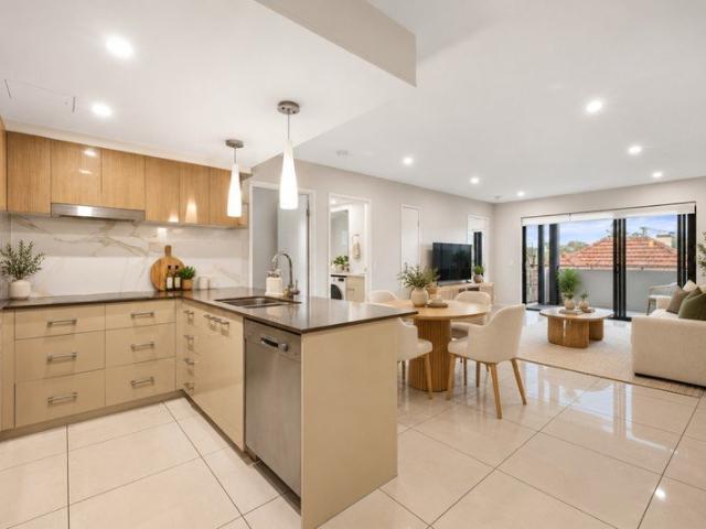 Apartment for sale in Taringa, Greater Brisbane