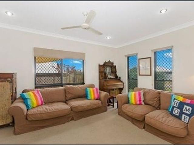 House for rent in Bushland Beach, Queensland