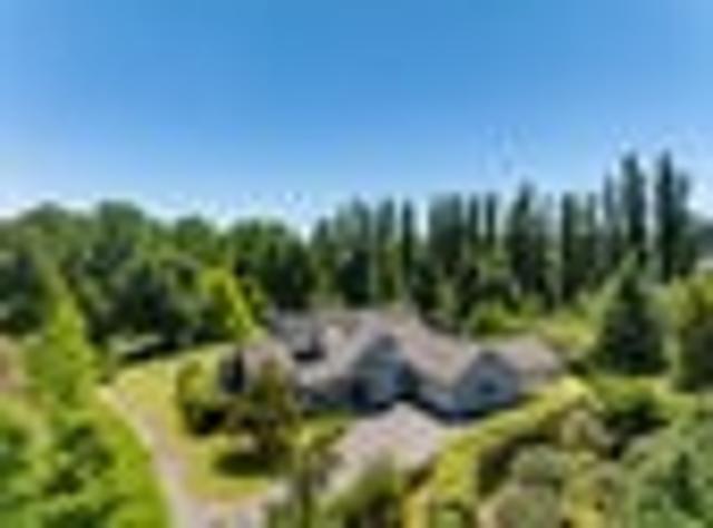 House for sale in Bull Hill, Hastings