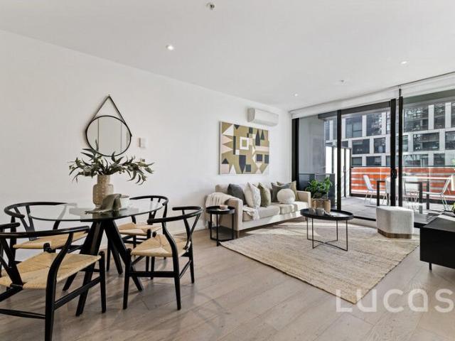 Apartment for rent in Victoria Harbour, Melbourne