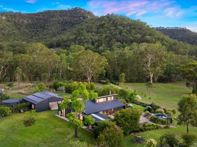 Cottage for sale in Broke, New South Wales