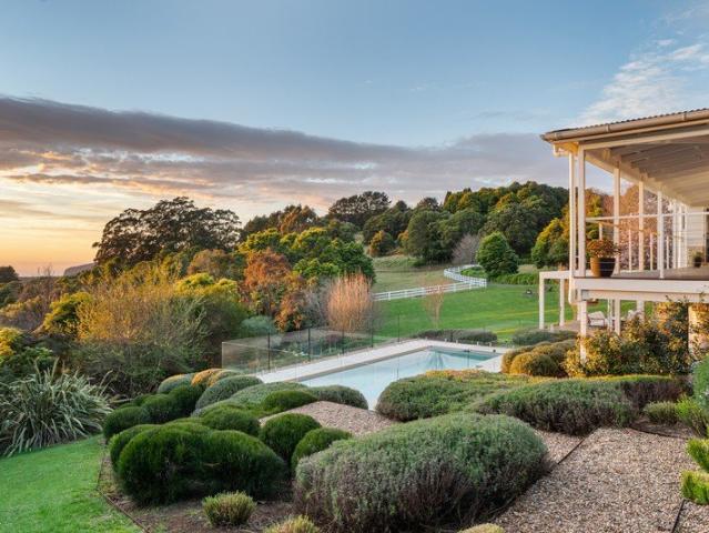 Cottage for sale in Robertson, New South Wales
