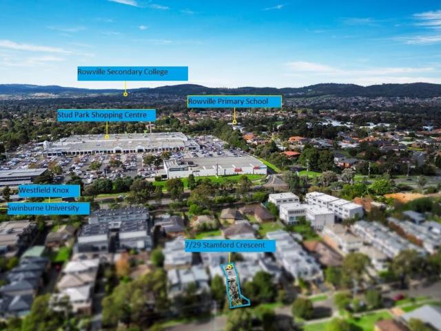 Townhouse for sale in Camerons Creek, Victoria