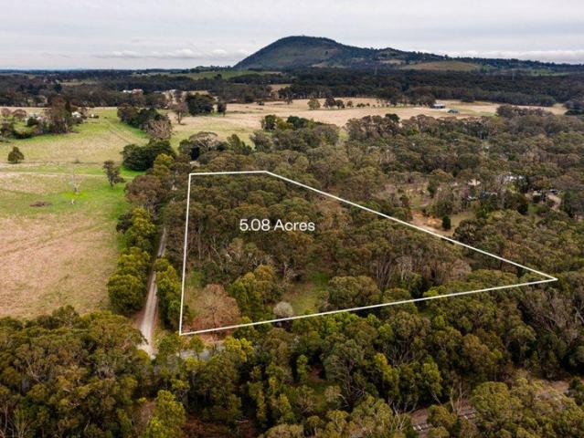 Land for sale in Navigators, Victoria