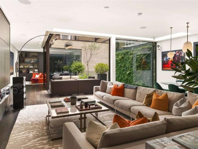 Apartment for rent in Royal Borough of Kensington and Chelsea, Greater London