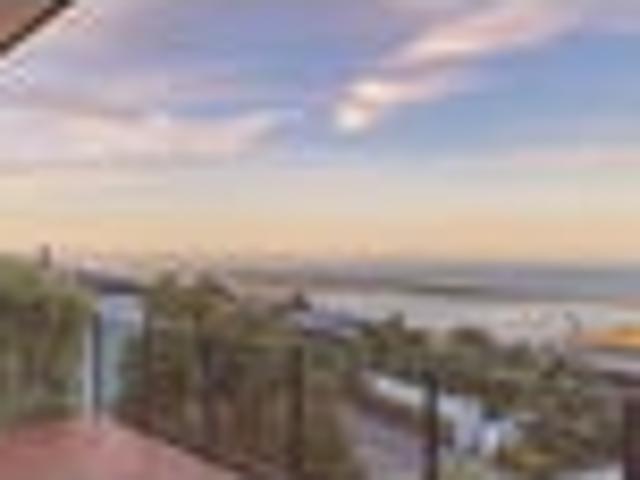 House for sale in Chaslands, Canterbury