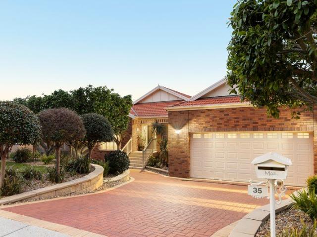 House for sale in Highlands, Melbourne
