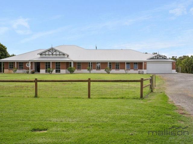 House for sale in Oakford, Western Australia