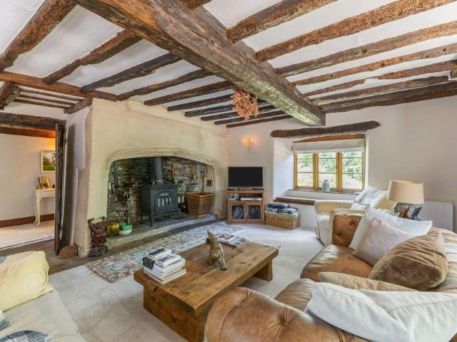 House for rent in Hotwells, Feckenham