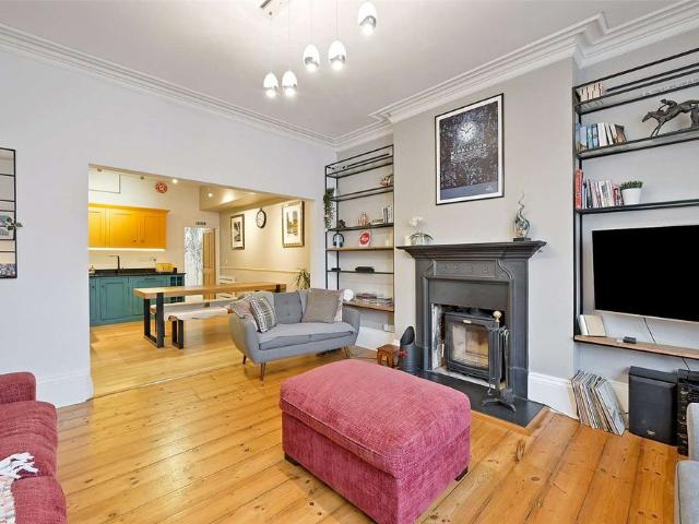 Studio for rent in Henley-on-Thames, Berrick Salome